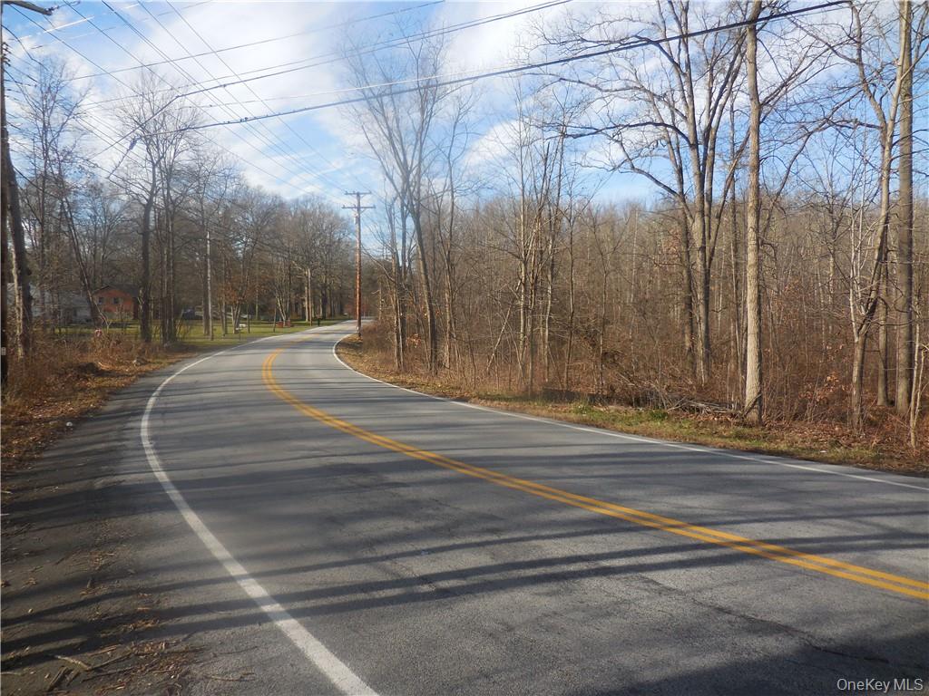 Lakeside Road – For Sale photo 25