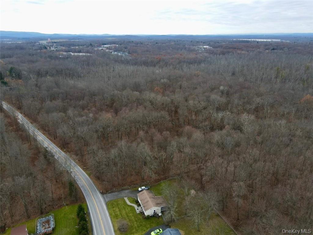 Lakeside Road – For Sale photo 33