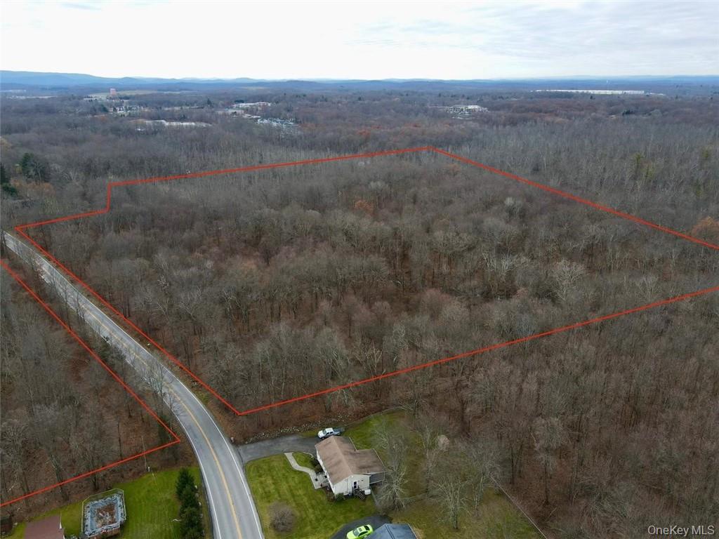 Lakeside Road – For Sale photo 6