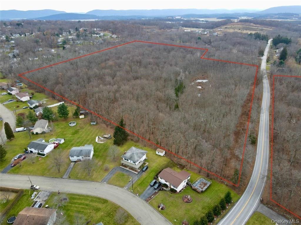 Lakeside Road – For Sale photo 5