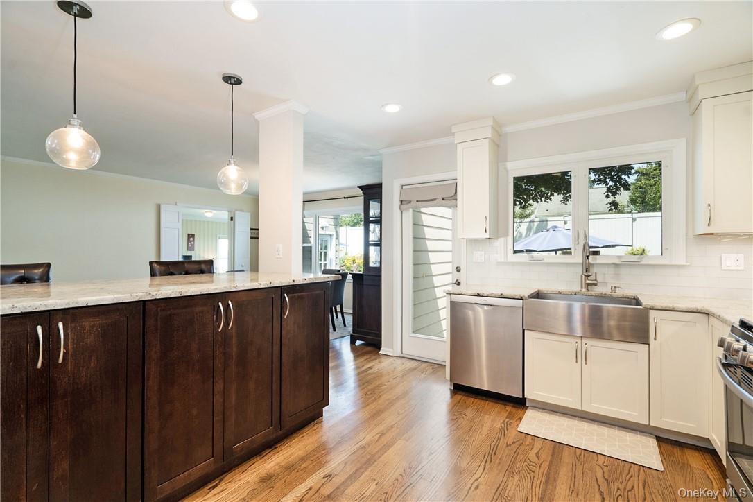 28 Top O The Ridge Drive – For Sale photo 4