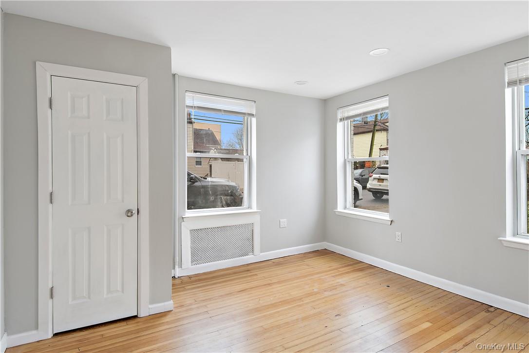 1225 Hollywood – For Sale photo 24