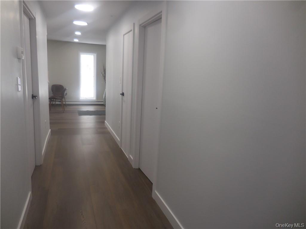 456 Gidney Avenue, Unit Back unit photo 13