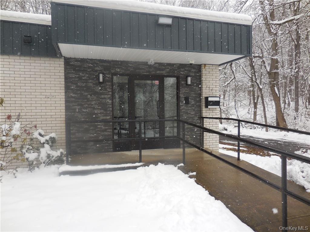 456 Gidney Avenue, Unit Single Roo photo 14