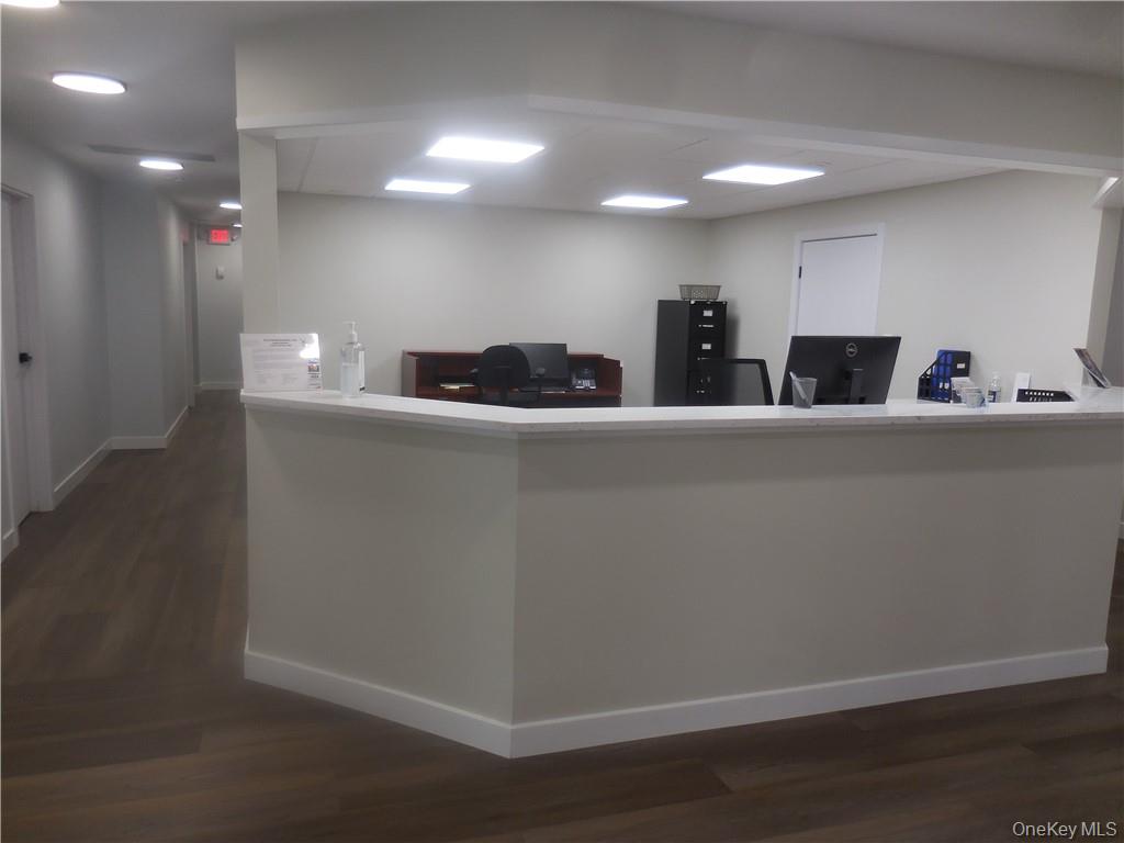 456 Gidney Avenue, Unit Single Roo photo 5