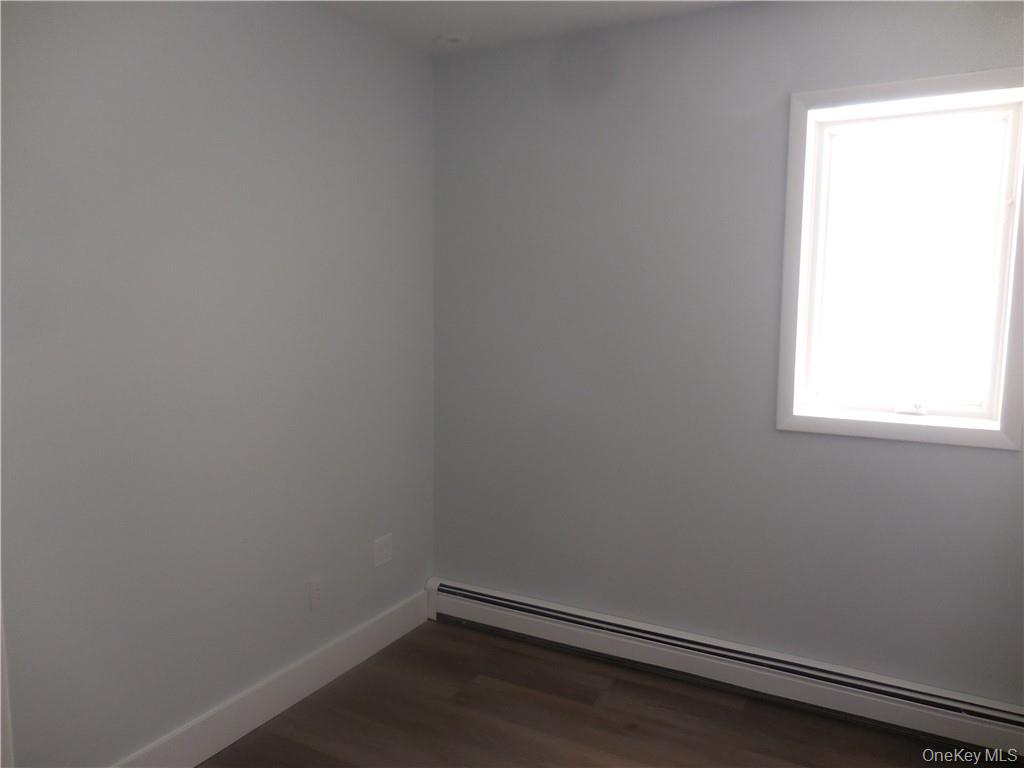 456 Gidney Avenue, Unit Single Roo photo 10