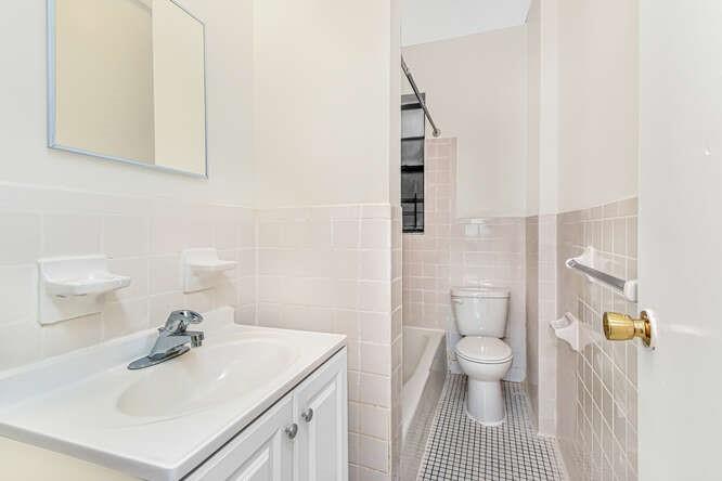 724 E 216th Street, Unit 5C photo 7