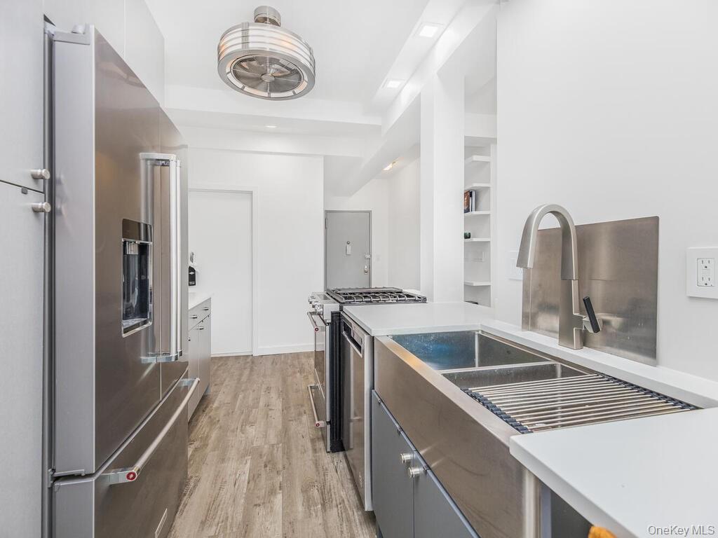 2465 Palisade Avenue, Unit 1A photo 20