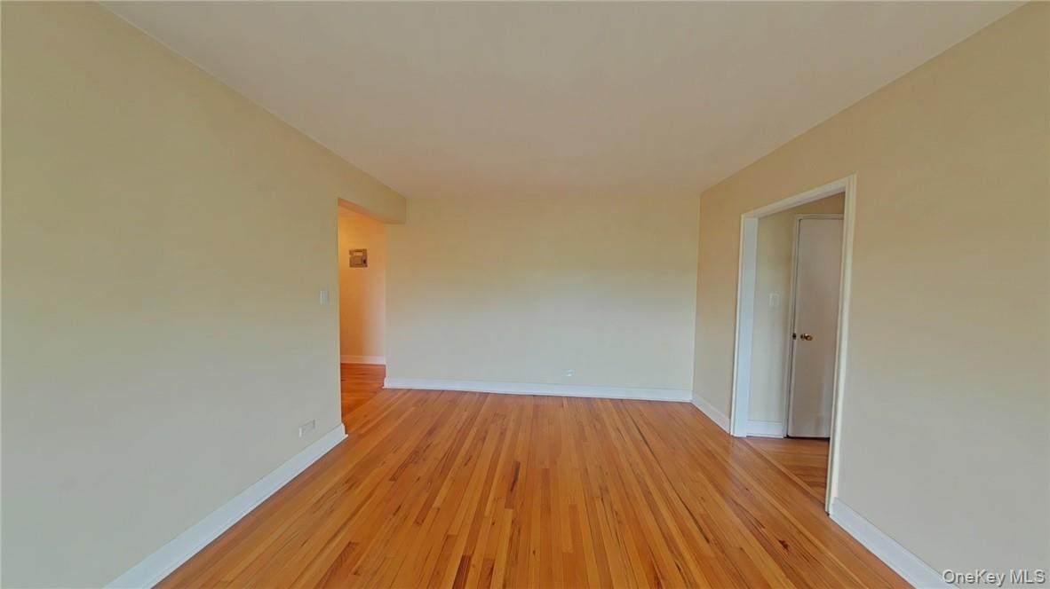 5645 Netherland Avenue, Unit 6D photo 4