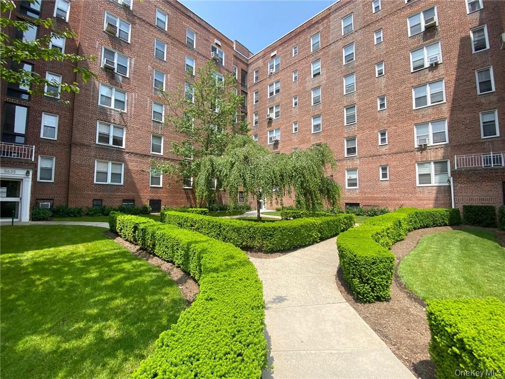 5645 Netherland Avenue, Unit 6D