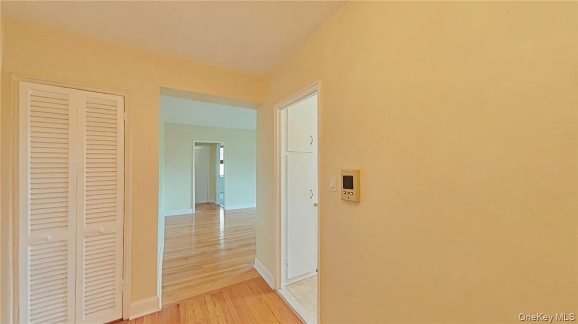 5645 Netherland Avenue, Unit 6D photo 5