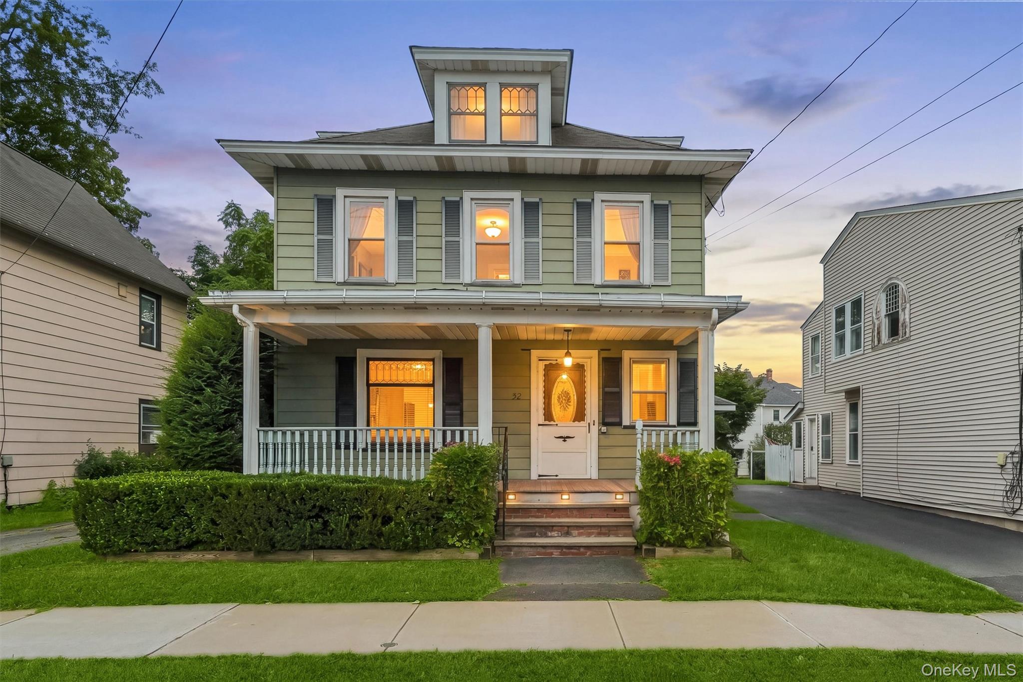 32 Kingston Avenue – For Sale