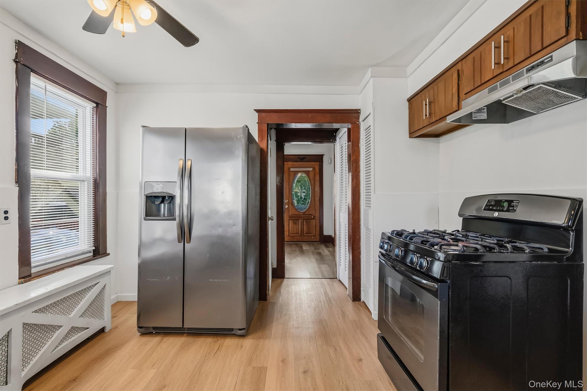 32 Kingston Avenue – For Sale photo 16