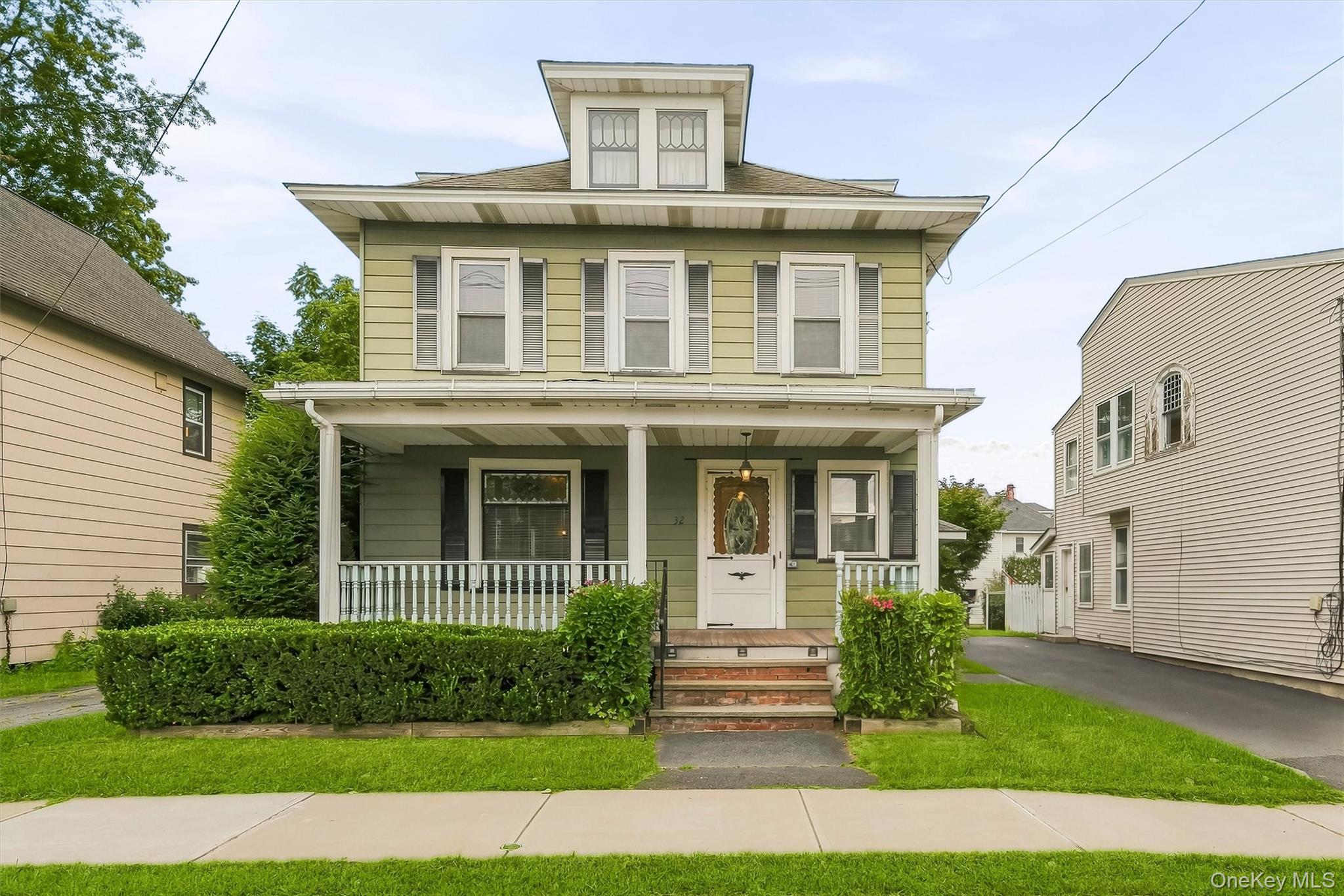 32 Kingston Avenue – For Sale photo 2