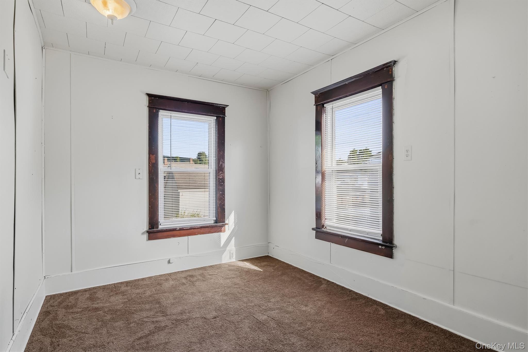 32 Kingston Avenue – For Sale photo 22