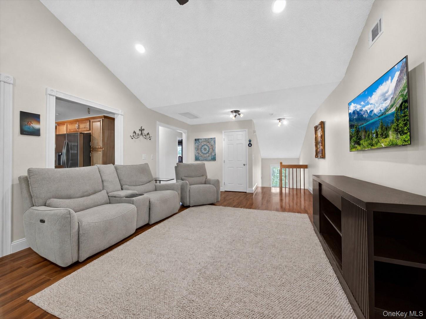 198 Eagle Ridge Way – For Sale photo 7