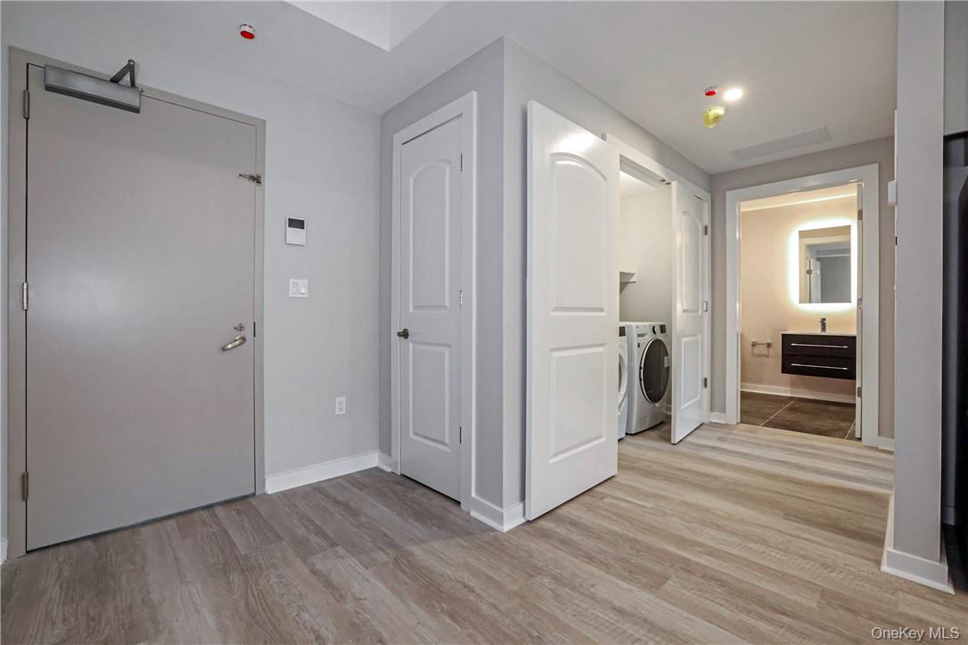 500 Commerce Street – For Sale photo 8