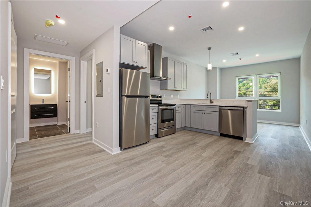 500 Commerce Street – For Sale photo 11