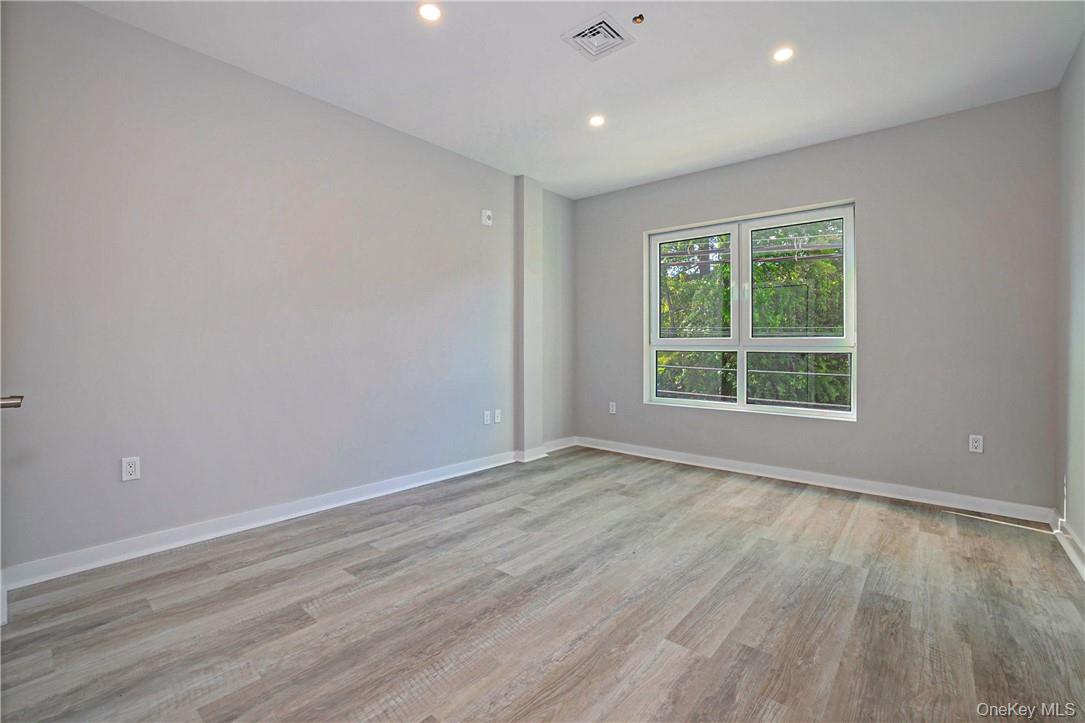 500 Commerce Street – For Sale photo 23