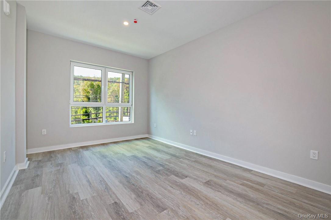 500 Commerce Street – For Sale photo 10