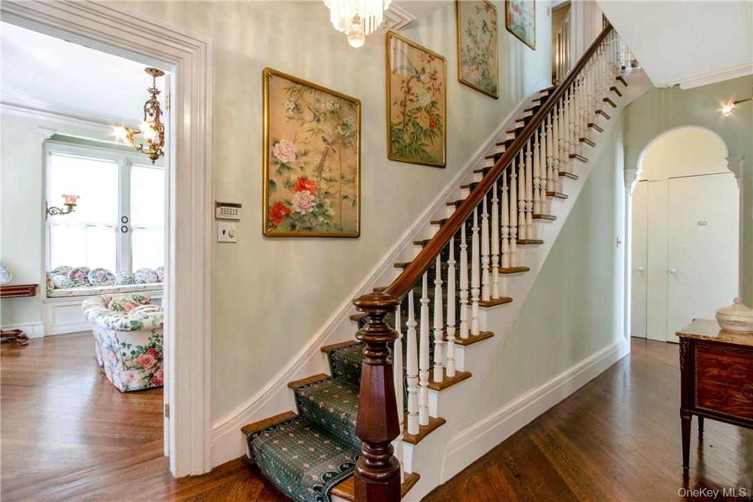 4 Deer Run – For Sale photo 6