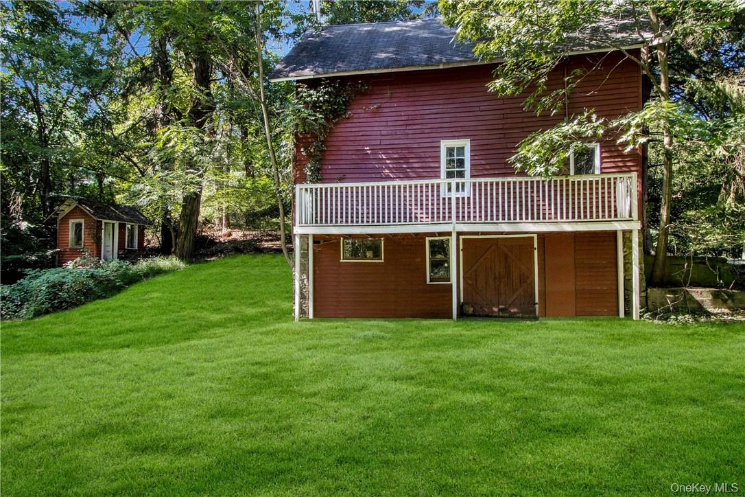4 Deer Run – For Sale photo 23