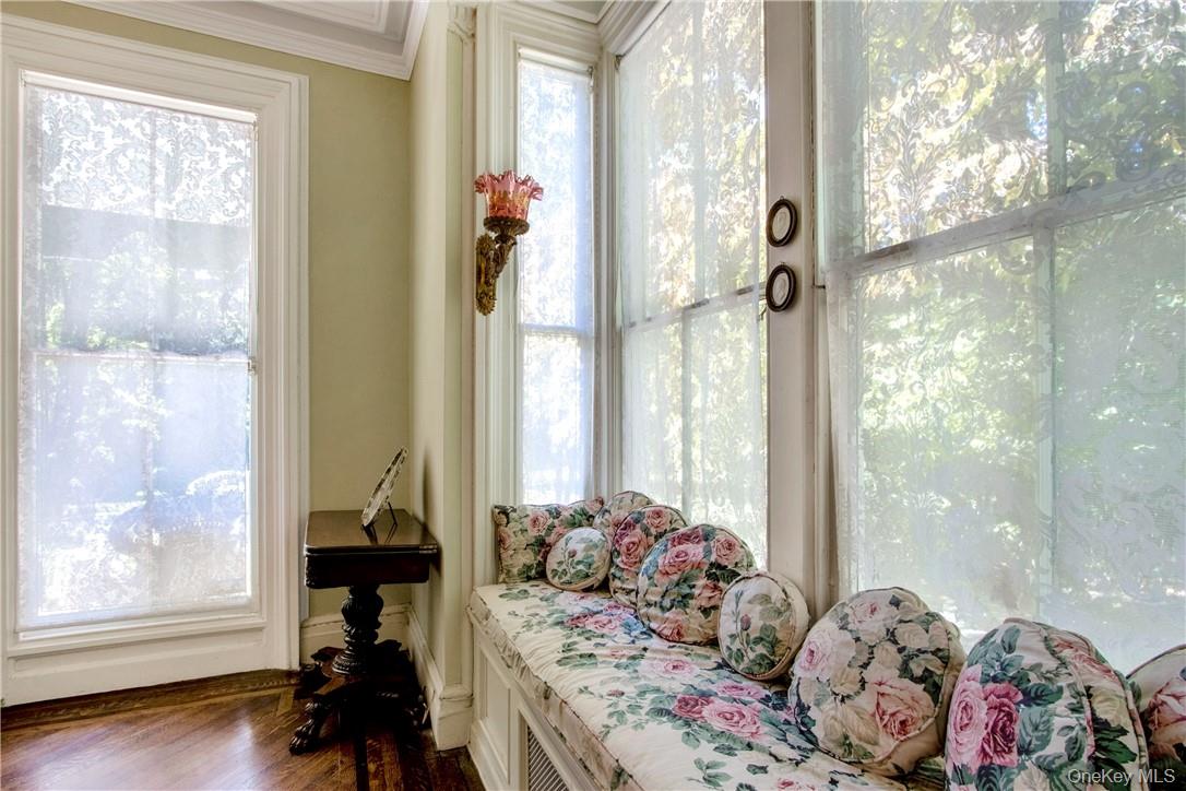 4 Deer Run – For Sale photo 9