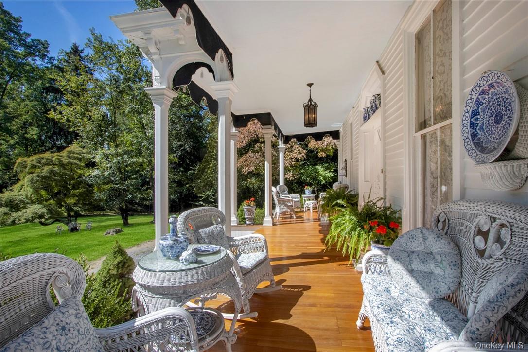 4 Deer Run – For Sale photo 5
