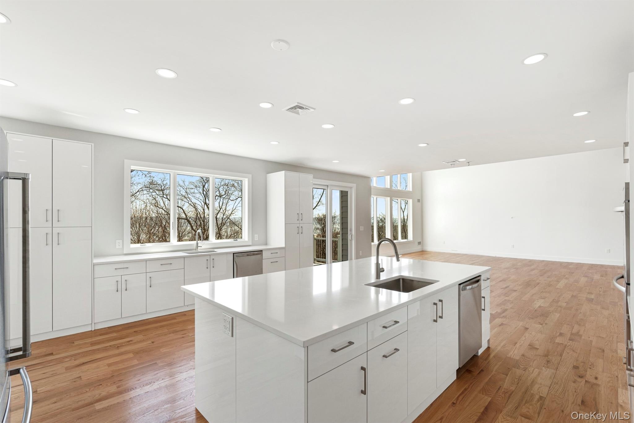 201 Tweed Boulevard – For Sale photo 10