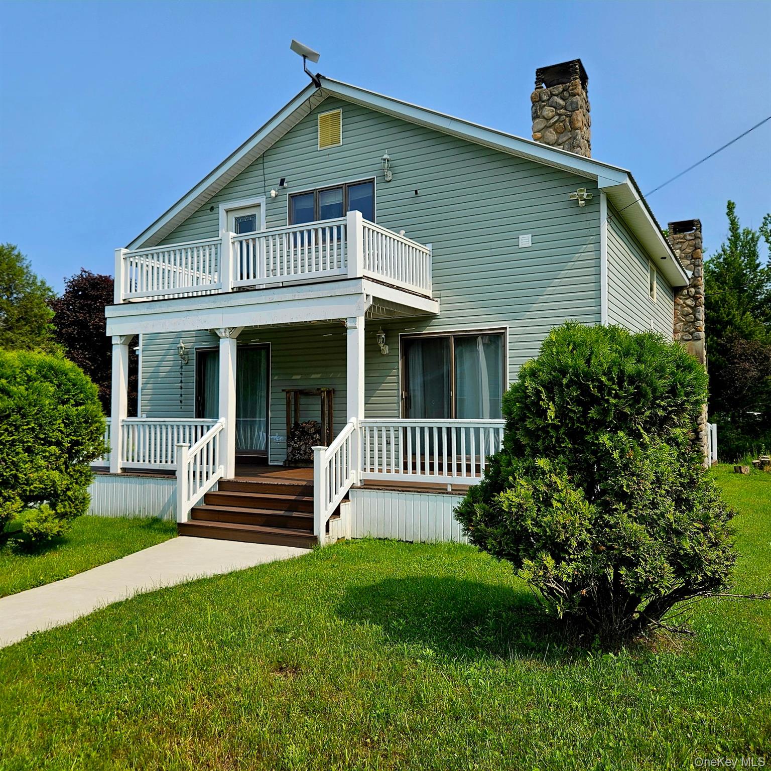 141 Bonnie Brook Road – For Sale