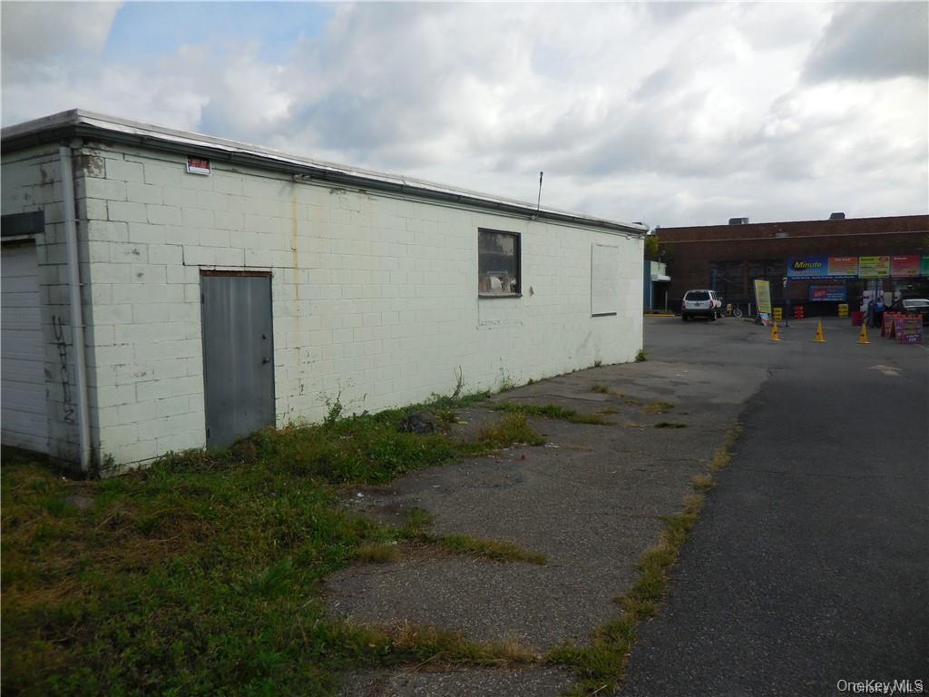 146 S Robinson Avenue, Unit B photo 12