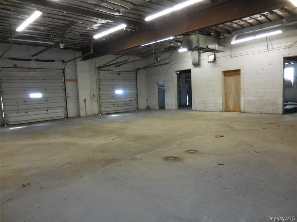 146 S Robinson Avenue, Unit B photo 8