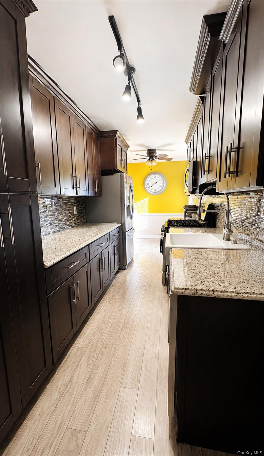 19 Abeel Street, Unit 6H photo 4