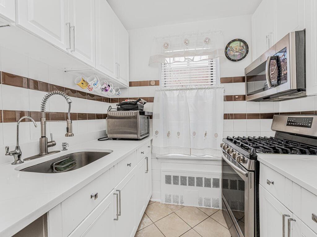 2866 Marion Avenue, Unit 6J photo 7
