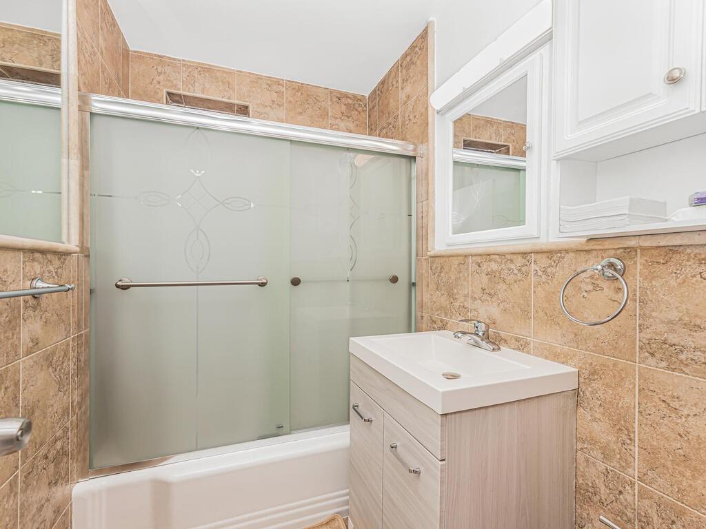 2866 Marion Avenue, Unit 6J photo 9