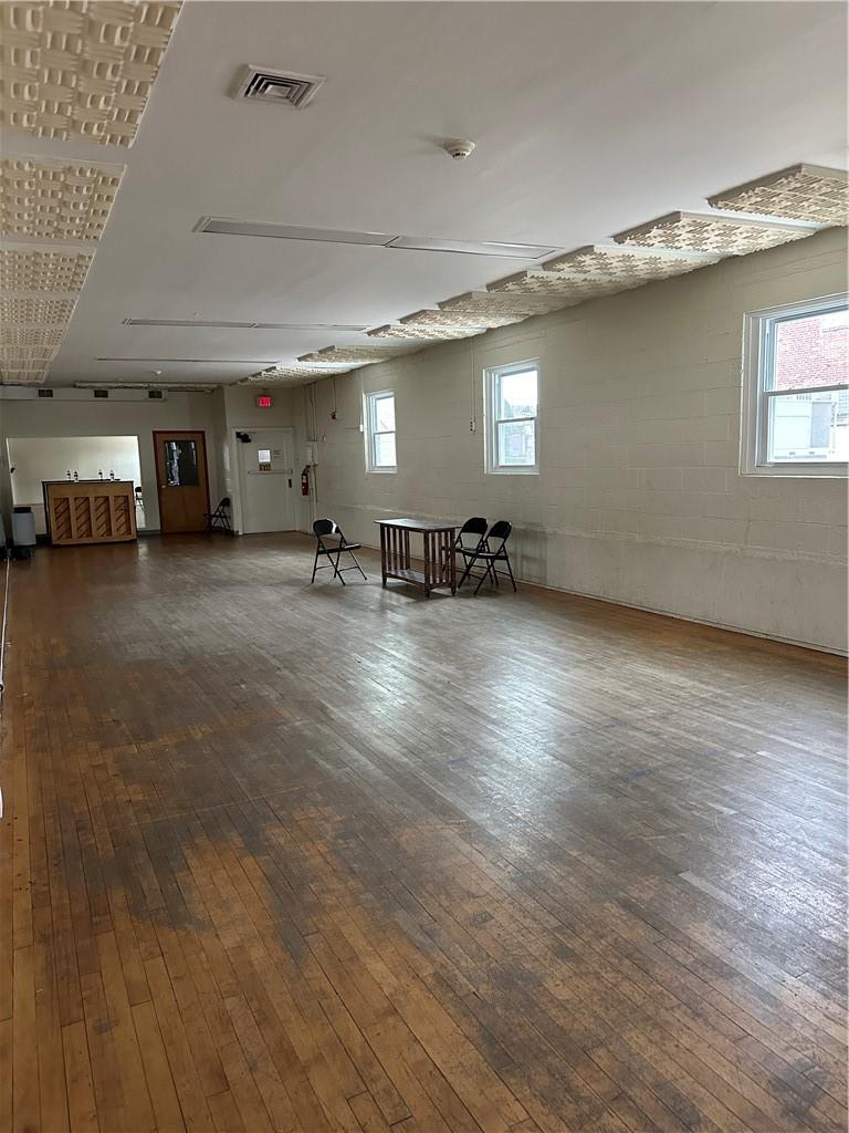 142 Main Street, Unit 201 photo 3