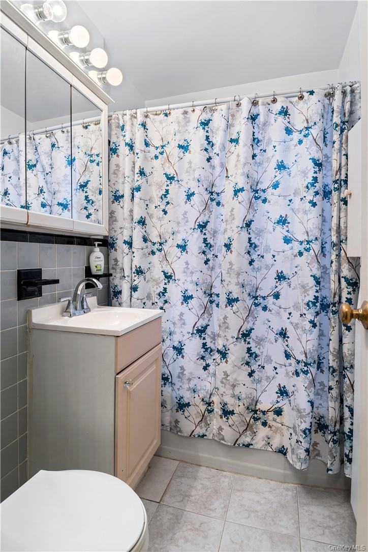 525 W 236 Street, Unit 5B photo 16