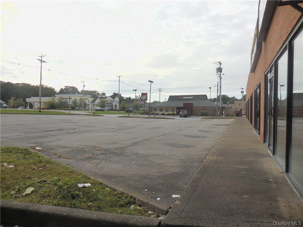 77 N Plank Road – For Rent photo 33