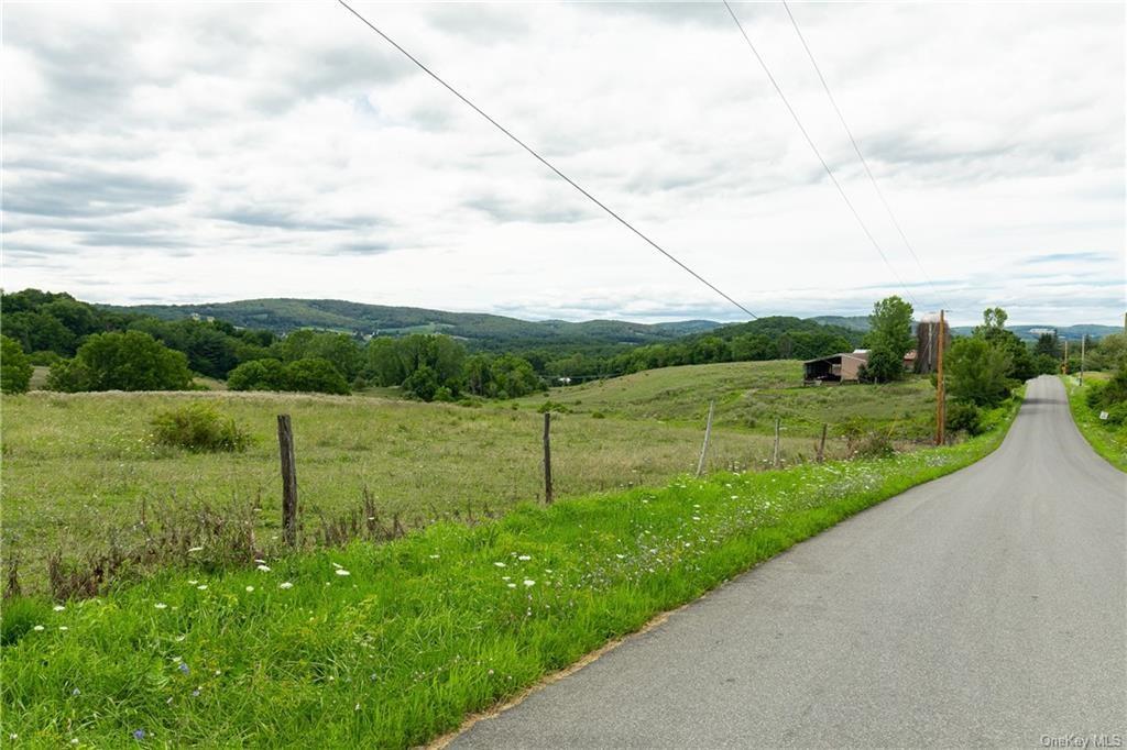 Yonderview Road – For Sale photo 6