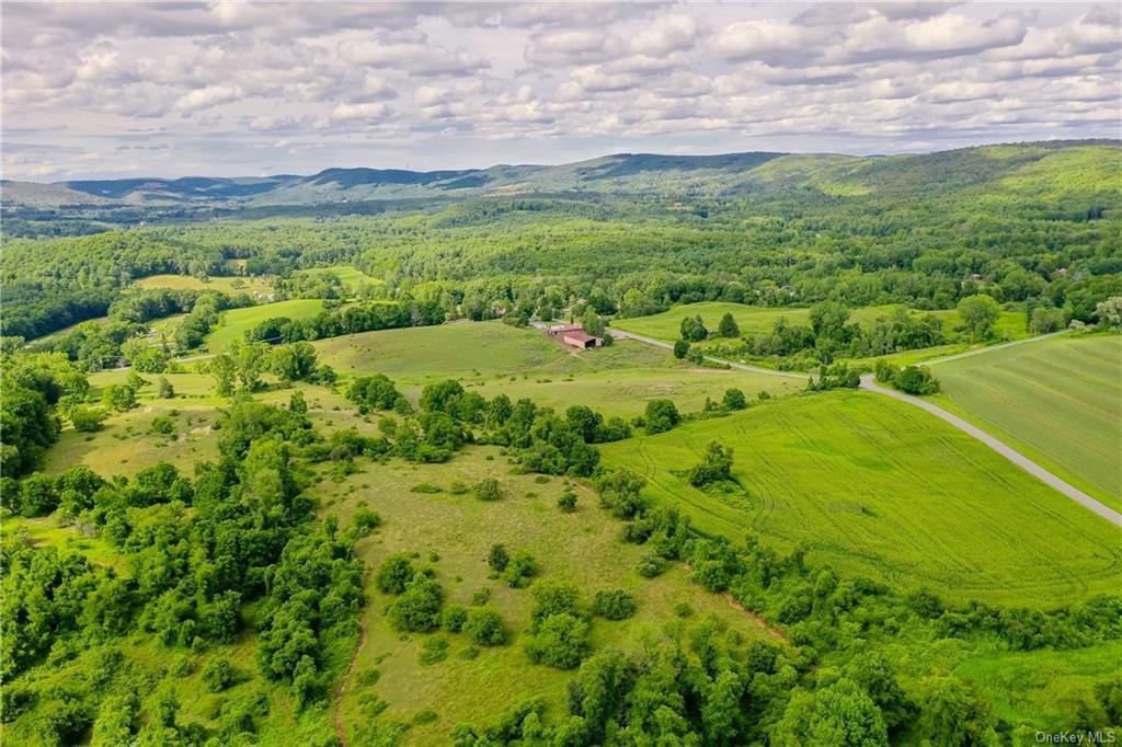 Yonderview Road – For Sale photo 2