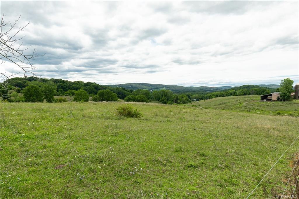 Yonderview Road – For Sale photo 8