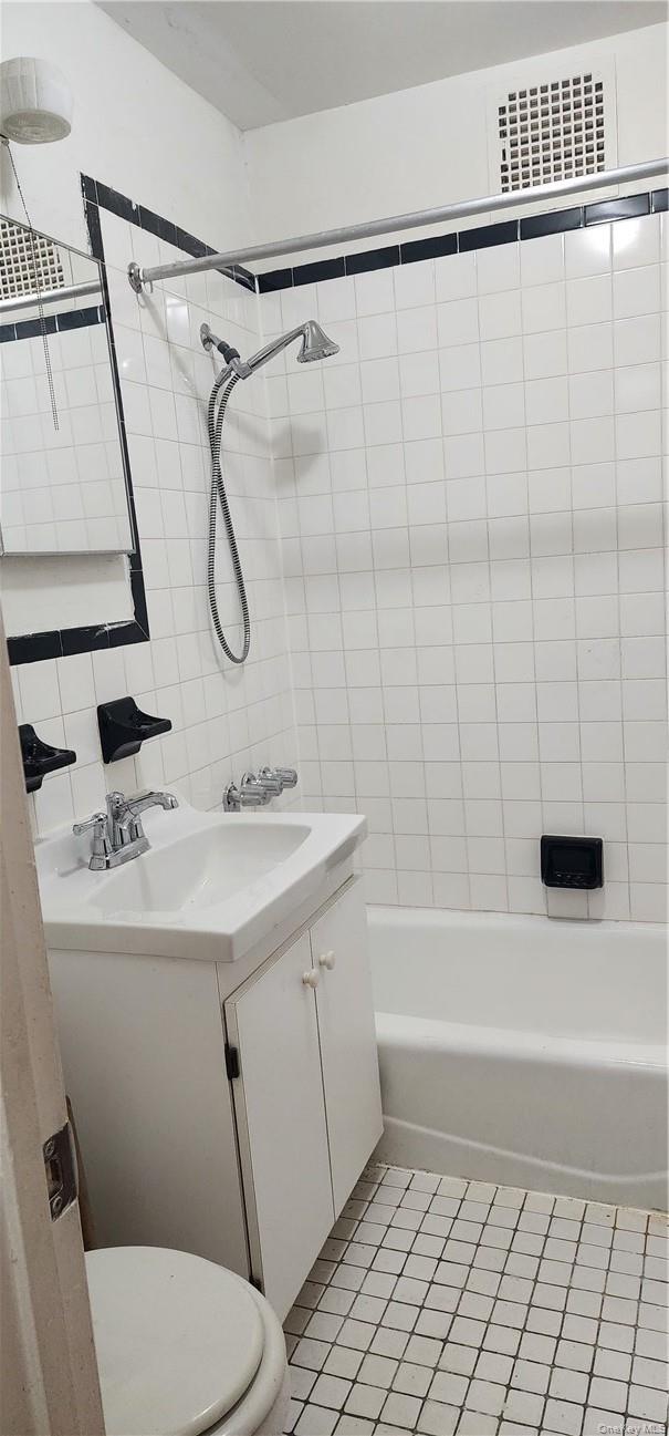 767 Eastern Parkway Parkway E, Unit 1B photo 5