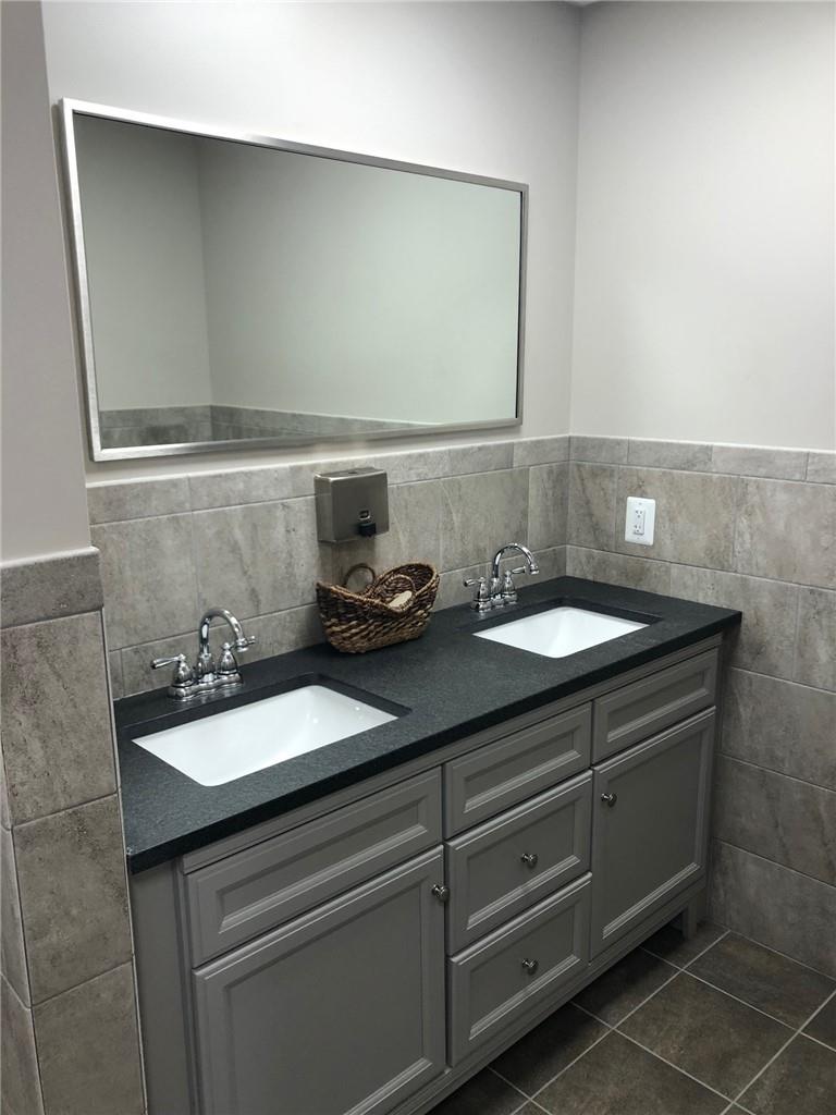 1 Scobie Drive – For Rent photo 10
