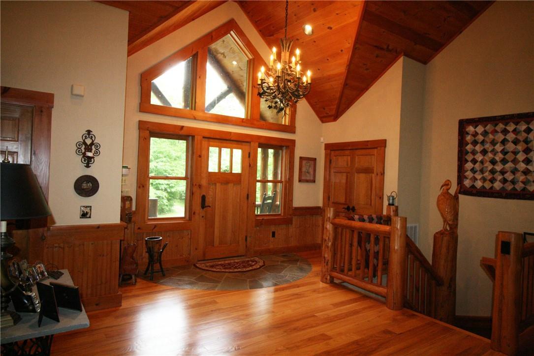 420 Woodstone Trail – For Sale photo 3