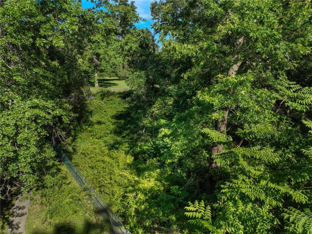 1 Badi Drive – For Sale photo 14