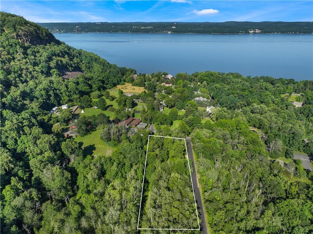 1 Badi Drive – For Sale