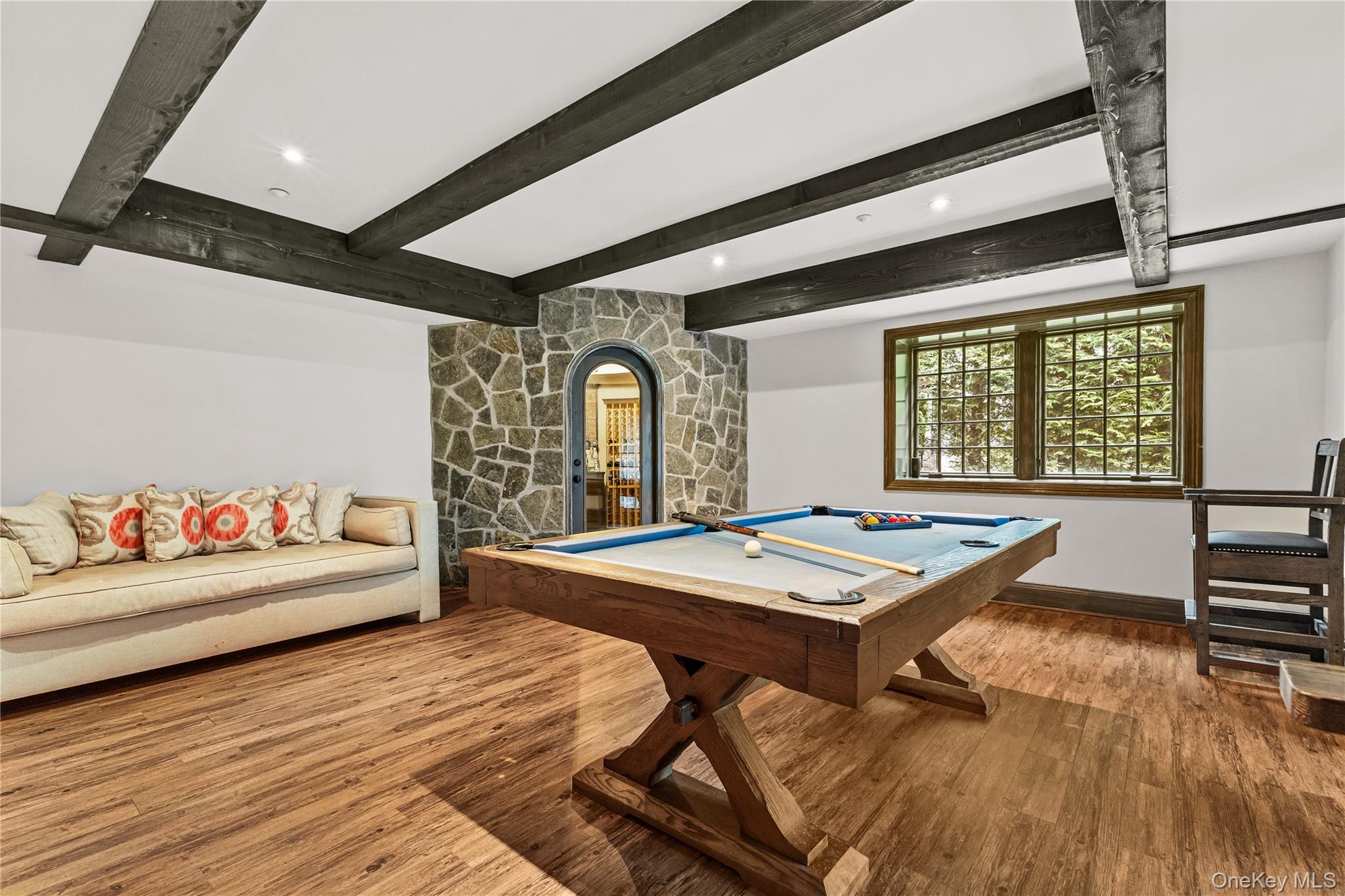 19 Park Drive S – For Sale photo 37