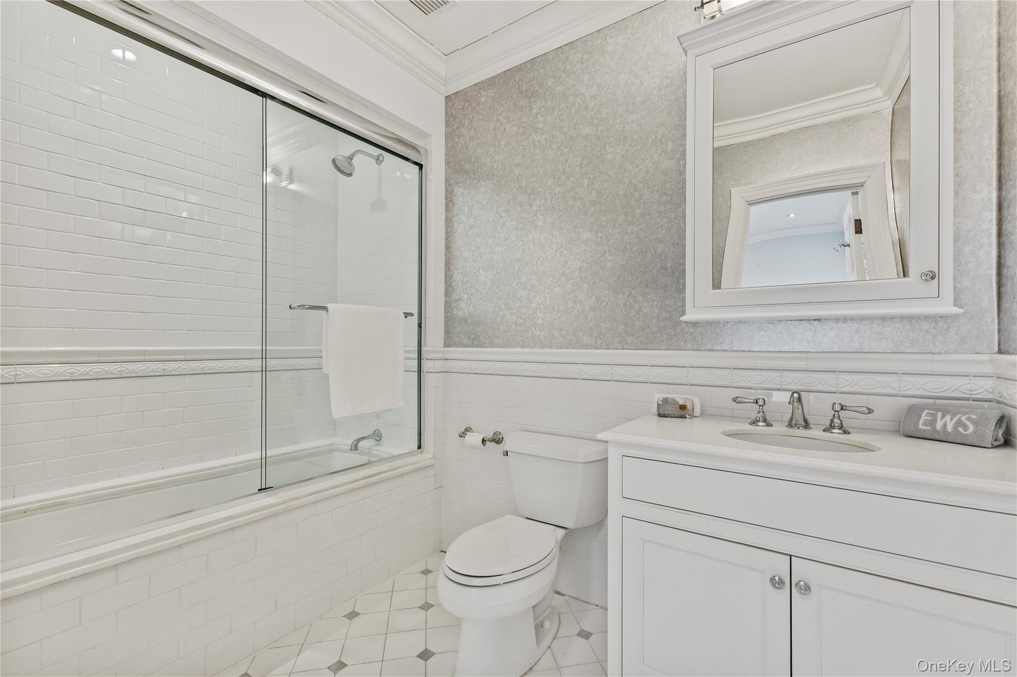 19 Park Drive S – For Sale photo 34