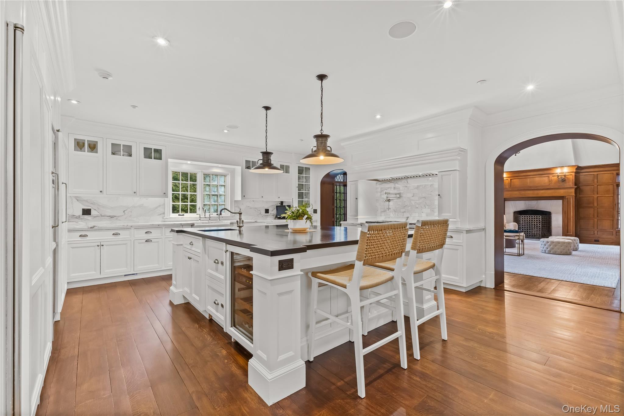 19 Park Drive S – For Sale photo 13