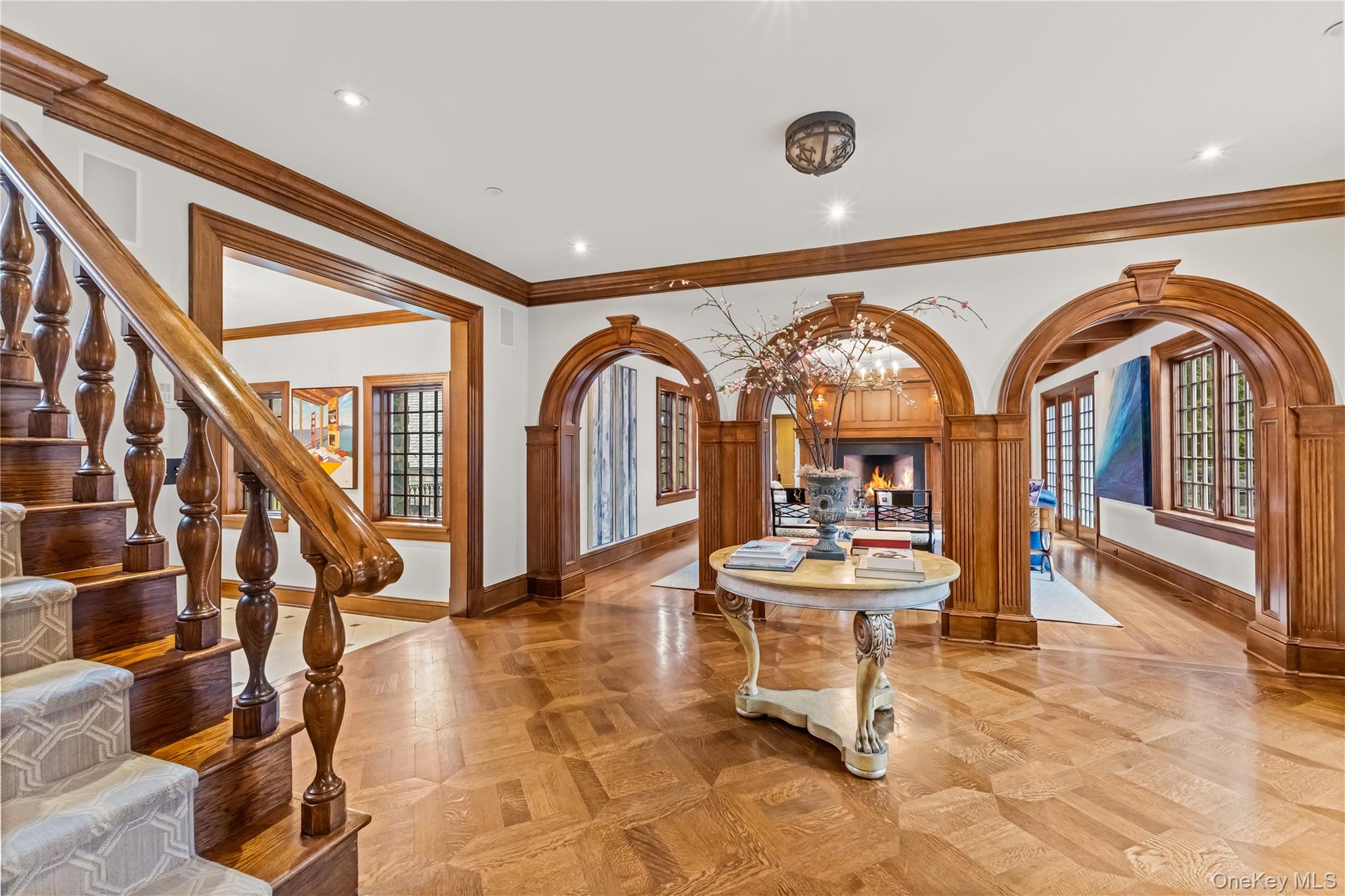 19 Park Drive S – For Sale photo 4
